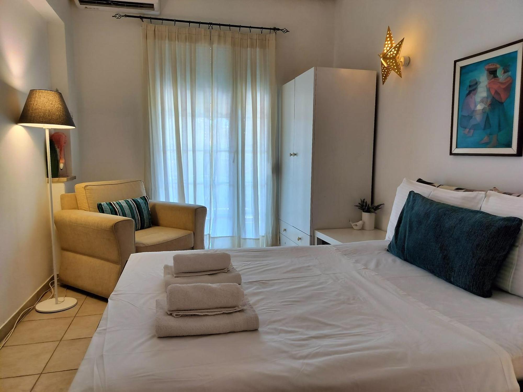 Διαμέρισμα Trykonos Garden - Free Parking - Explore Center By Foot - Close To University & Helexpo *
