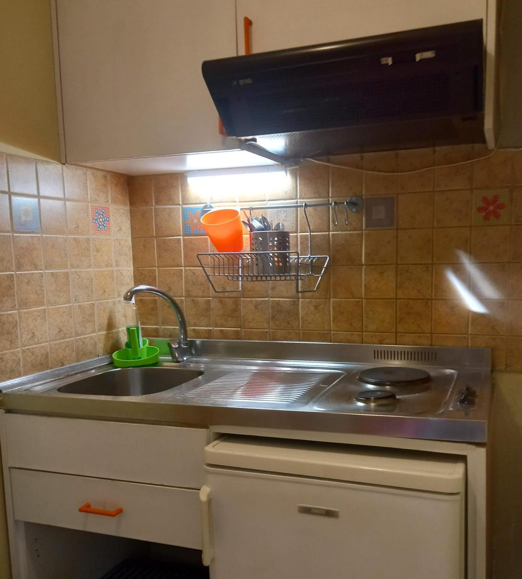 Апартаменты Trykonos Garden - Free Parking - Explore Center By Foot - Close To University & Helexpo Салоники