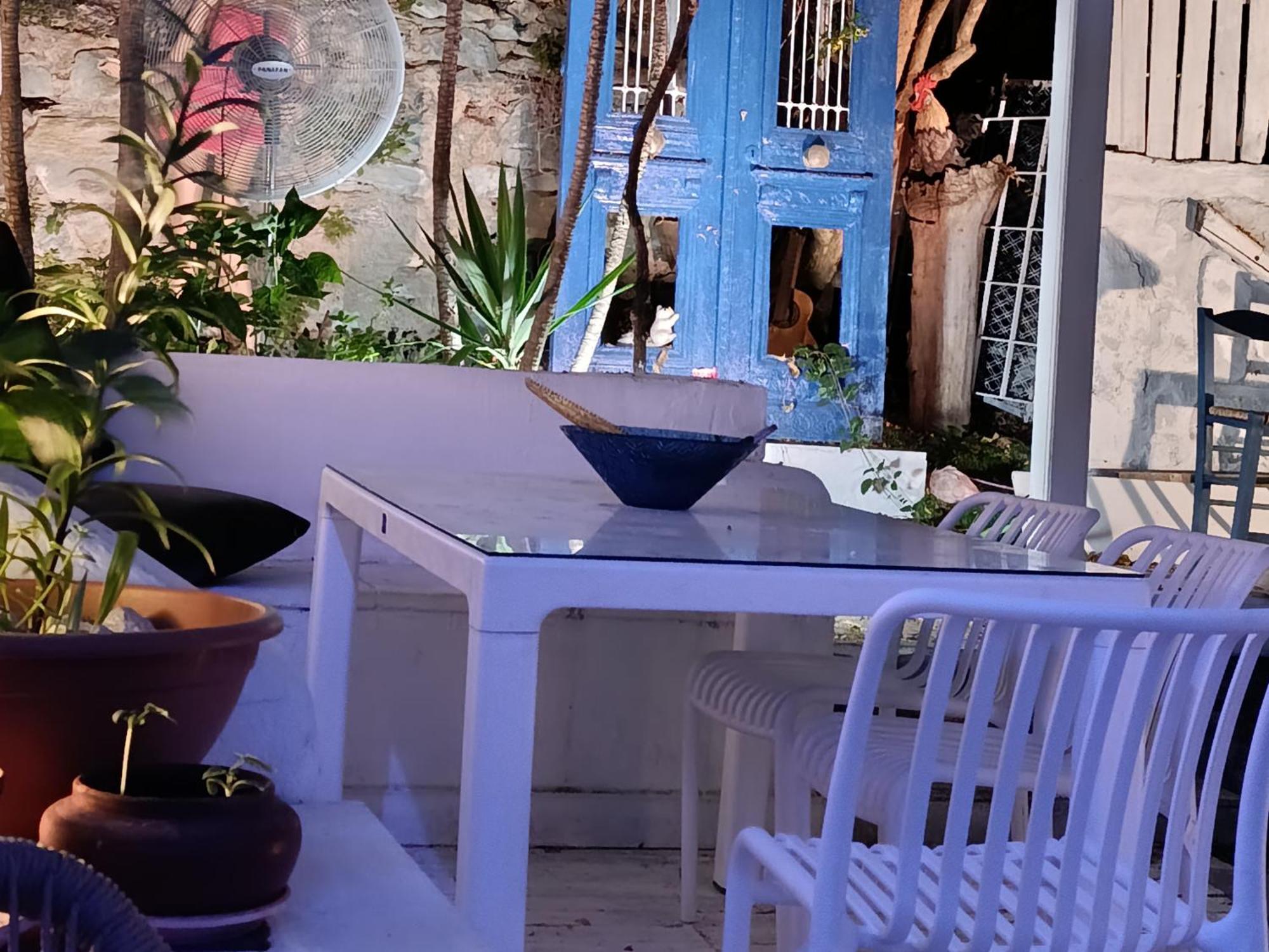 Апартаменты Trykonos Garden - Free Parking - Explore Center By Foot - Close To University & Helexpo *